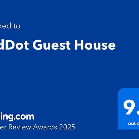Reddot Guest House 卢纳将军城 外观 照片