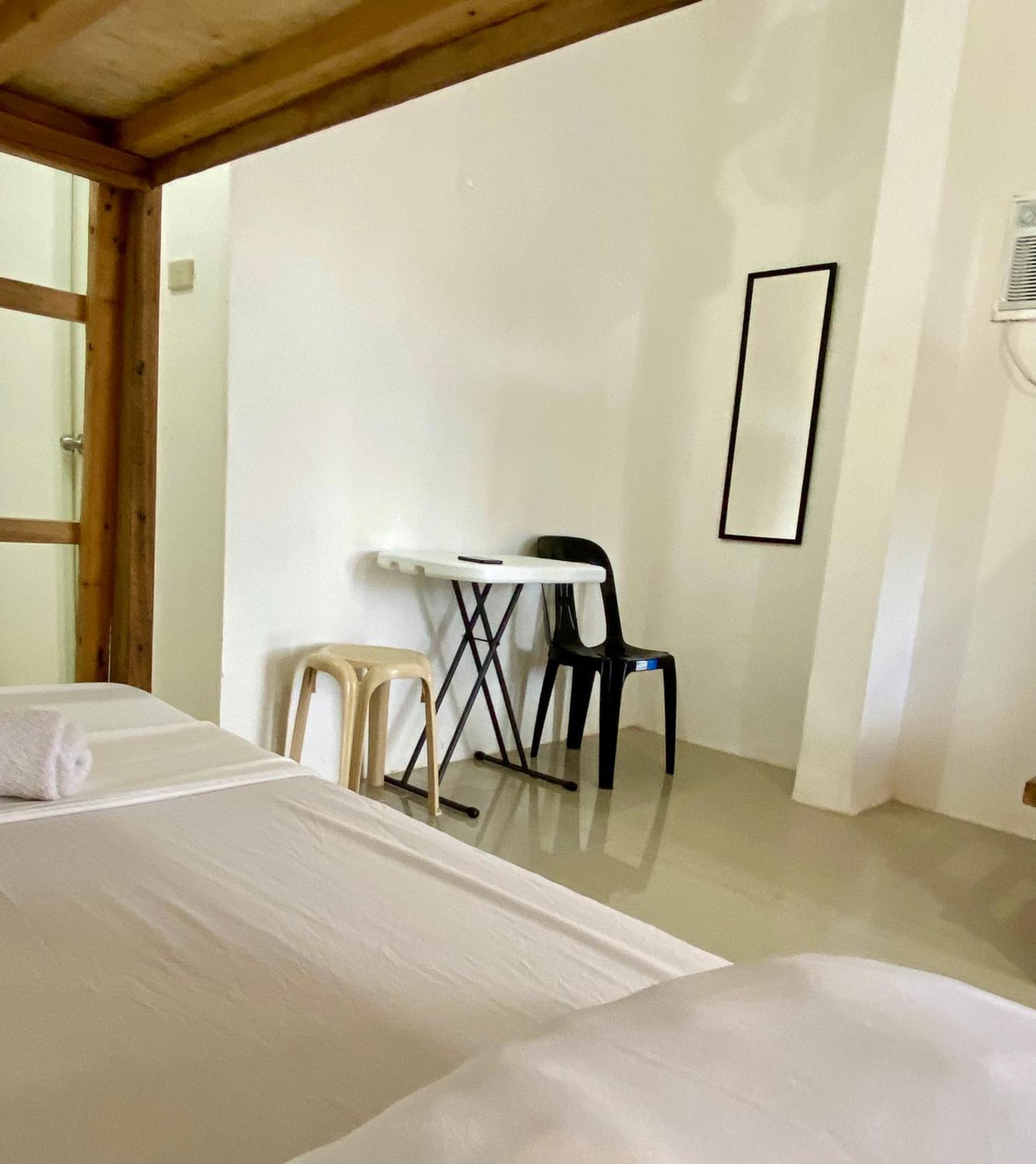 Reddot Guest House 卢纳将军城 外观 照片