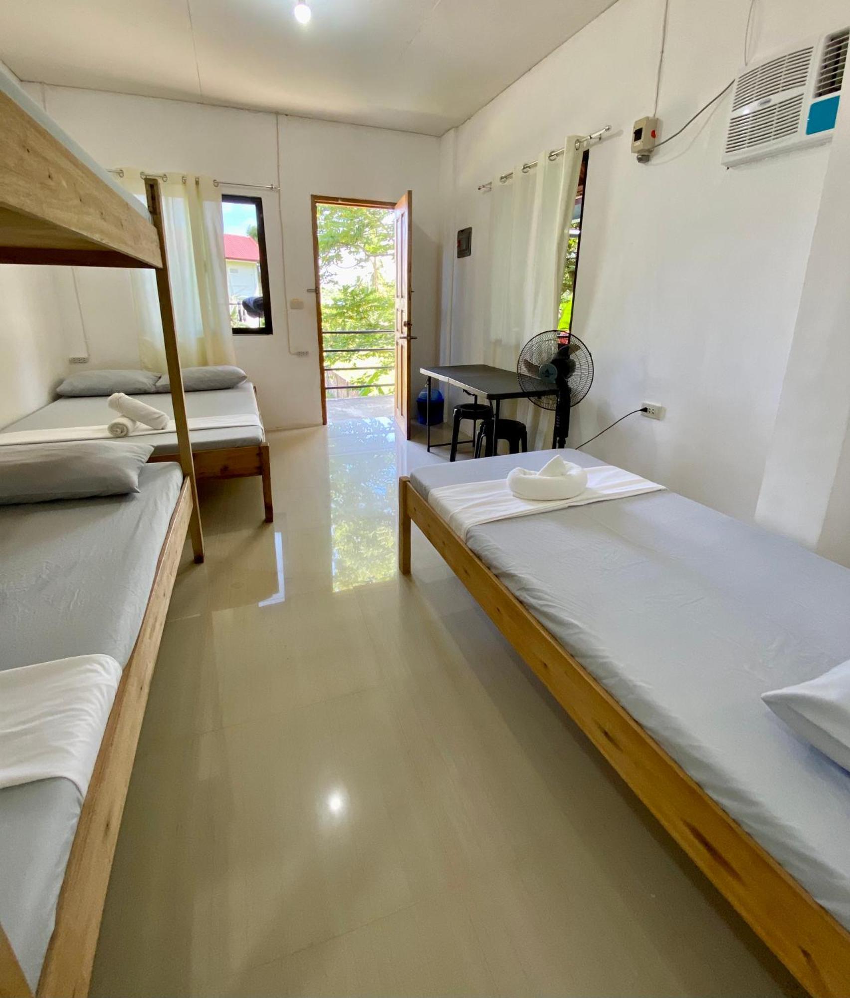 Reddot Guest House 卢纳将军城 外观 照片